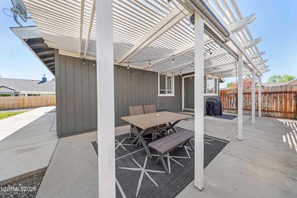 693 Lassen Gardnerville NV 89460