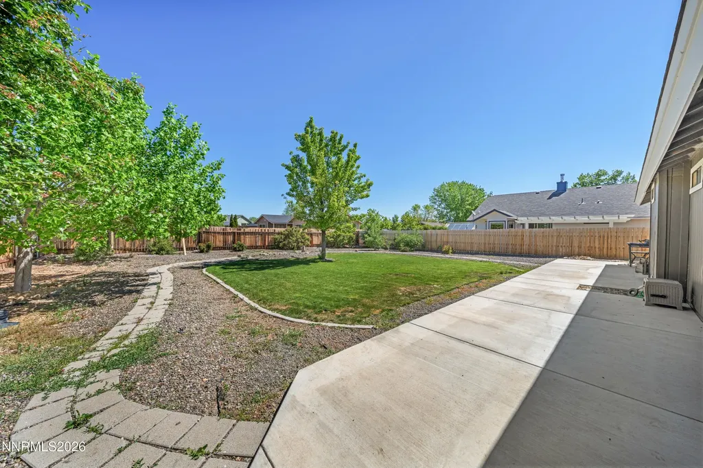 693 Lassen Gardnerville NV 89460
