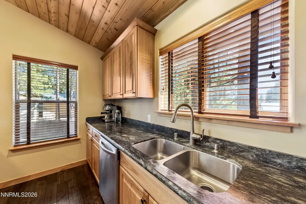 877 Northwood Incline Village NV 89451