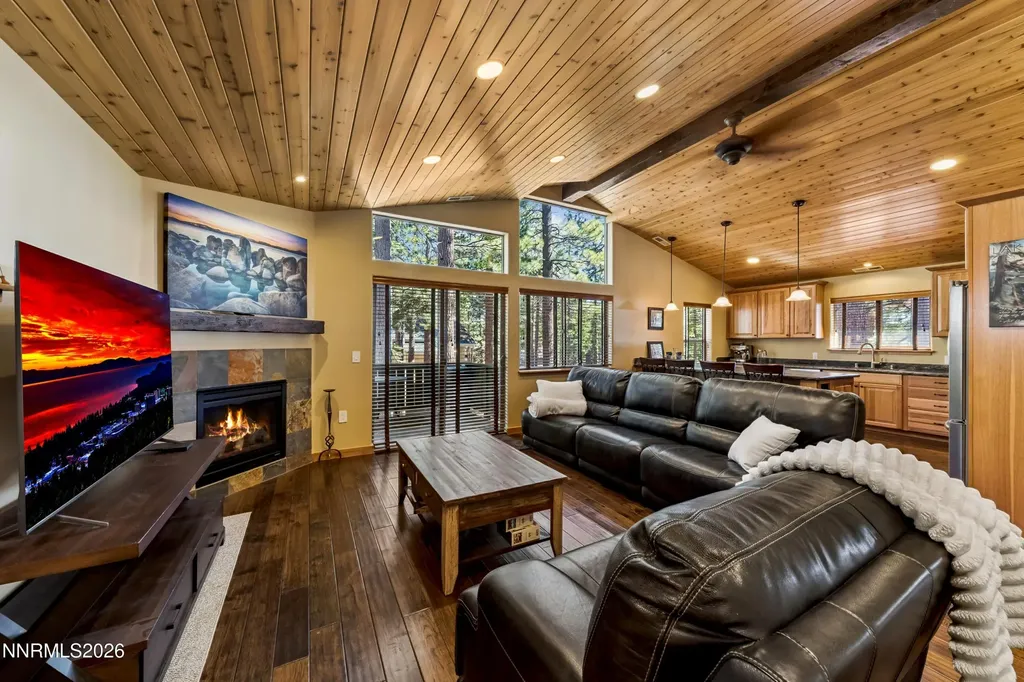 877 Northwood Incline Village NV 89451