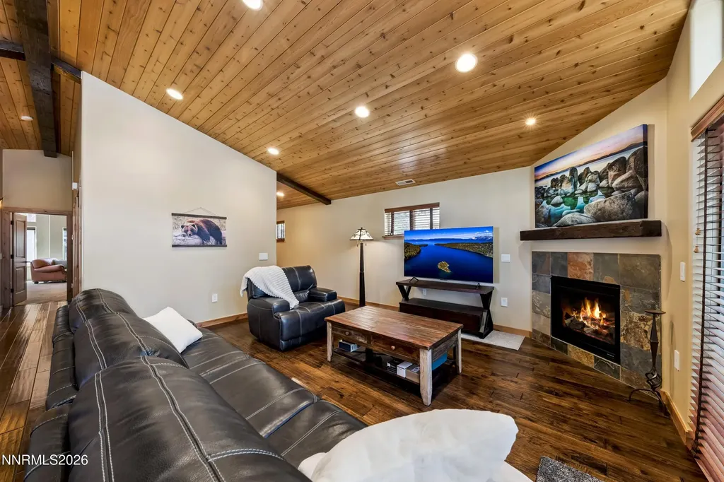 877 Northwood Incline Village NV 89451