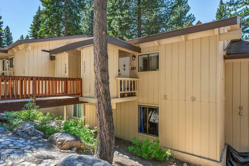 321 Ski Incline Village NV 89451