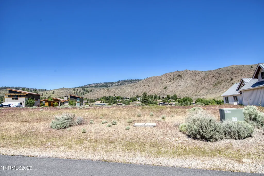 421 River Pines Verdi NV 89439