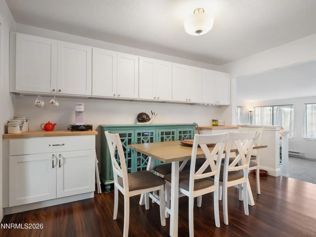 1314 Toiyabe Gardnerville NV 89410