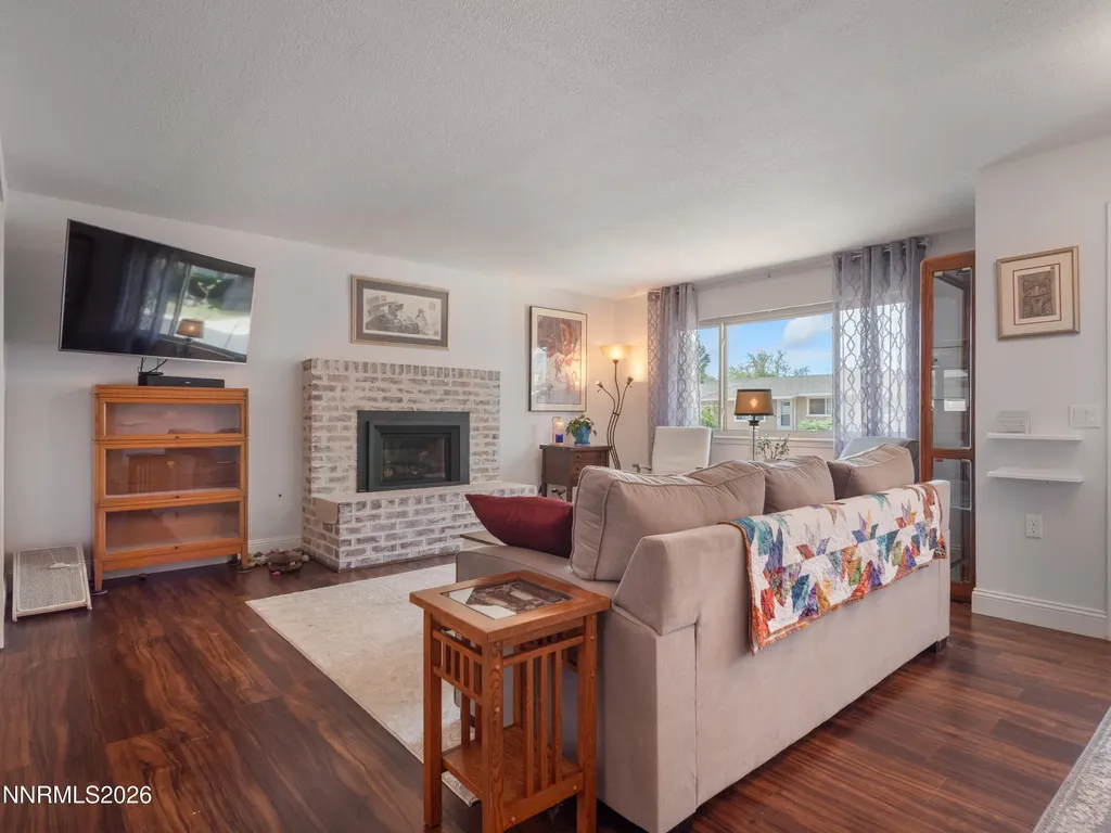 1314 Toiyabe Gardnerville NV 89410
