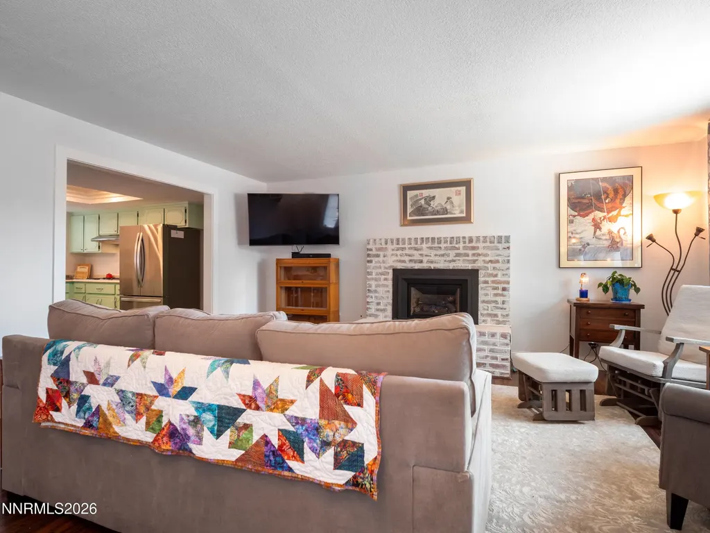 1314 Toiyabe Gardnerville NV 89410