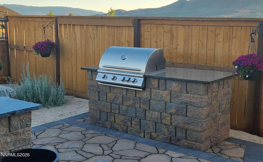408 Pah Rah Ridge Sparks NV 89441