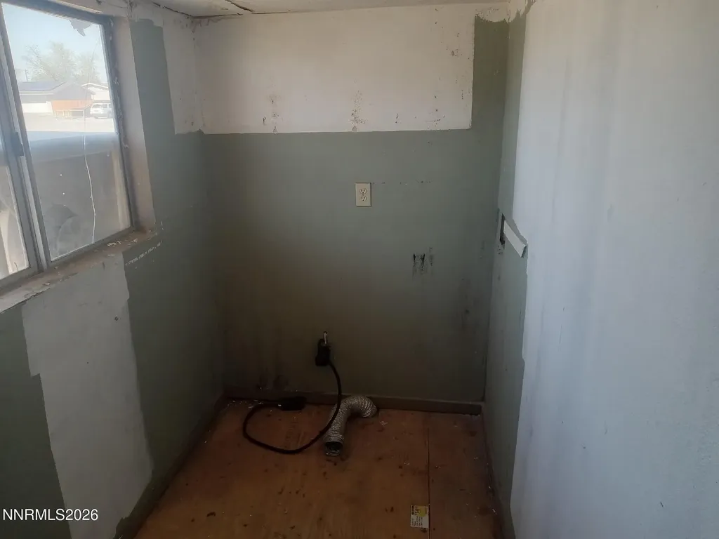 2780 Winnemucca Silver Springs NV 89429