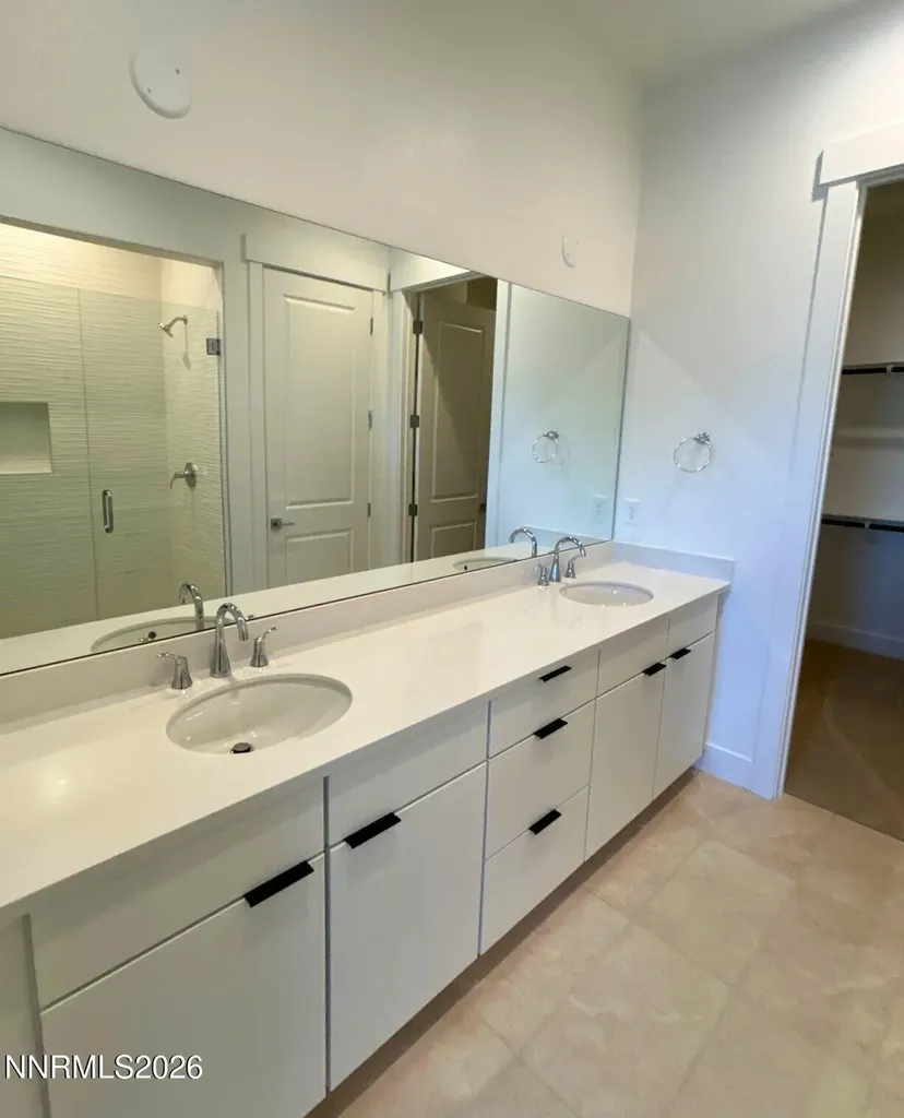 7328 Oakmont Sparks NV 89436