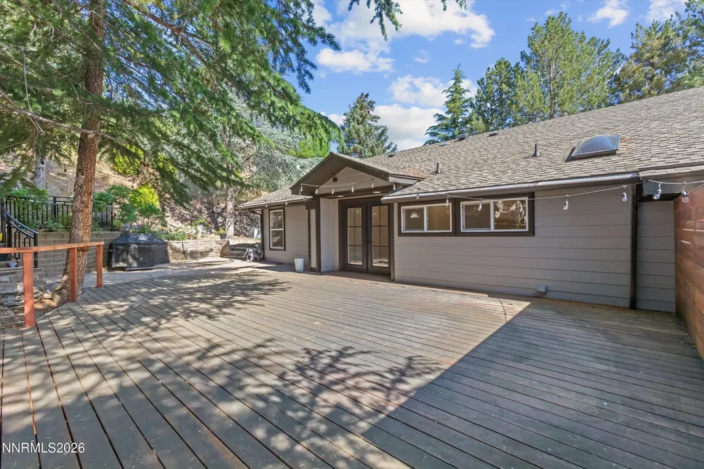 2725 Lake Ridge Shores Reno NV 89519