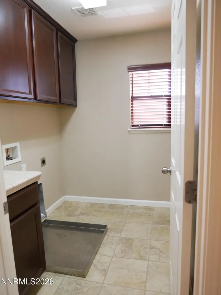 1925 Tower Falls Reno NV 89521