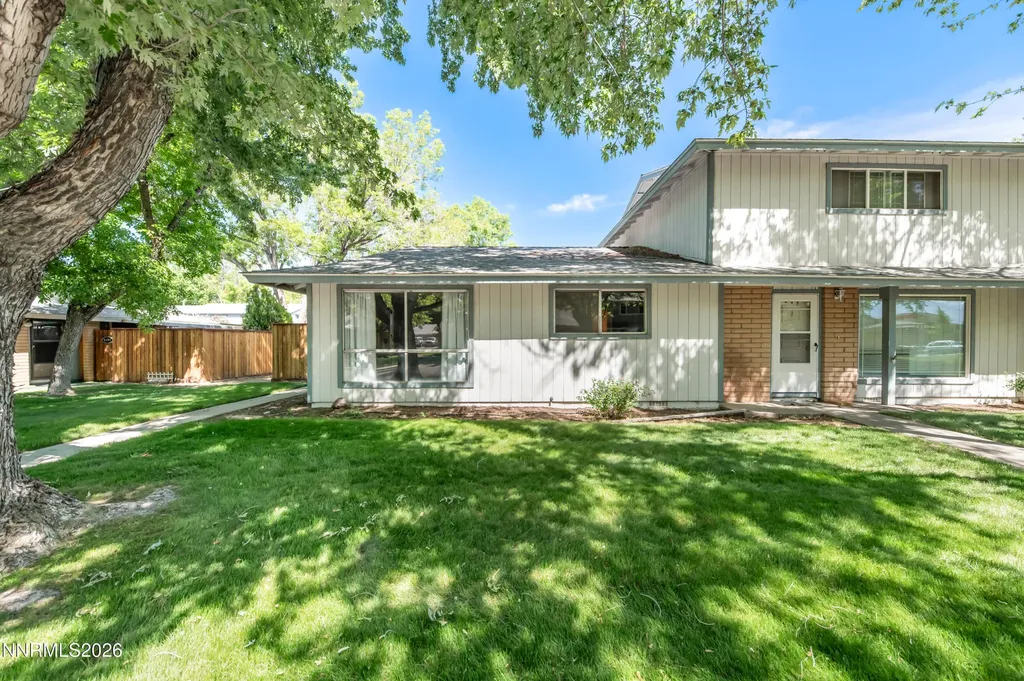 849 Woodberry Sparks NV 89434