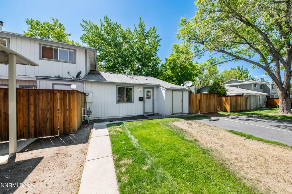 849 Woodberry Sparks NV 89434