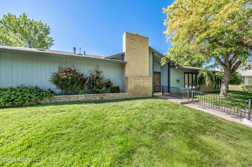 849 Woodberry Sparks NV 89434