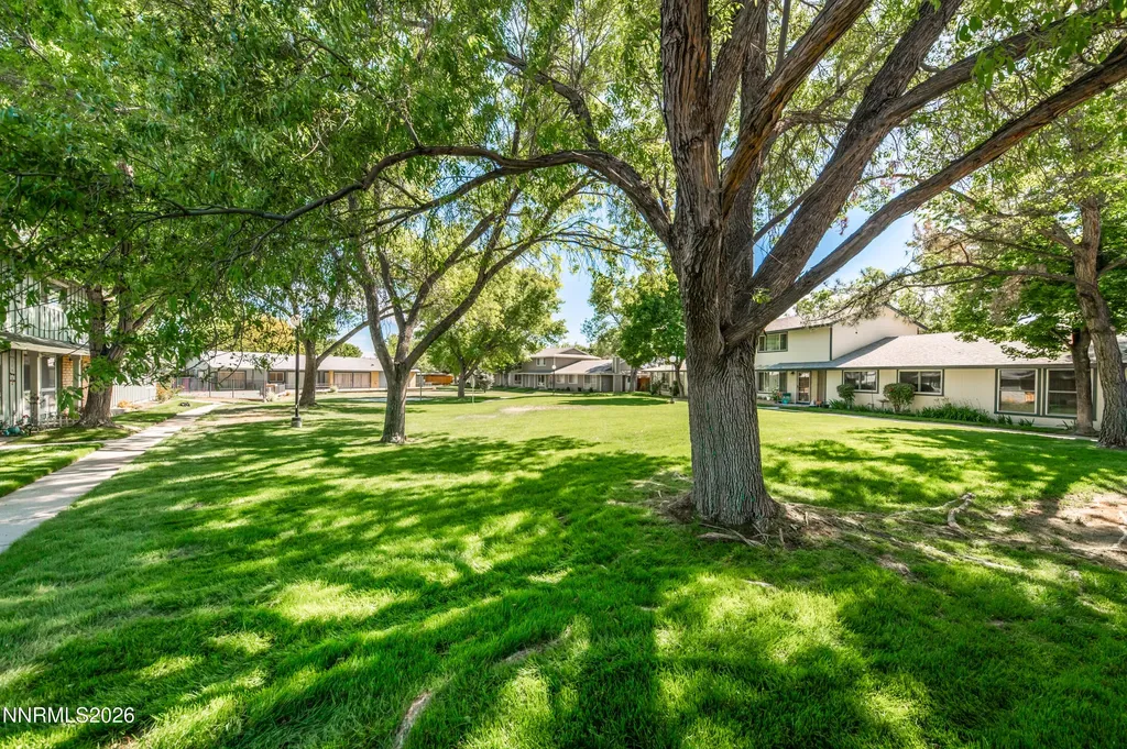 849 Woodberry Sparks NV 89434