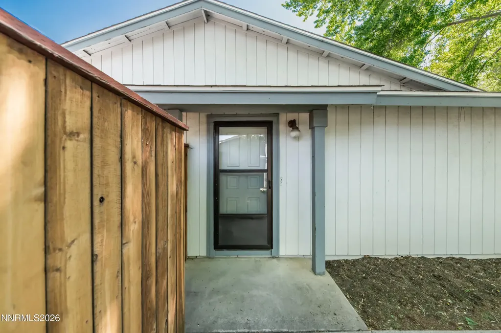 849 Woodberry Sparks NV 89434