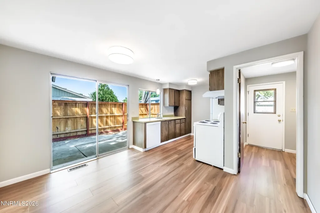 849 Woodberry Sparks NV 89434