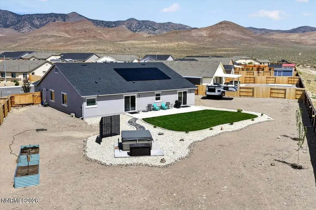 578 Pine Creek Dayton NV 89403