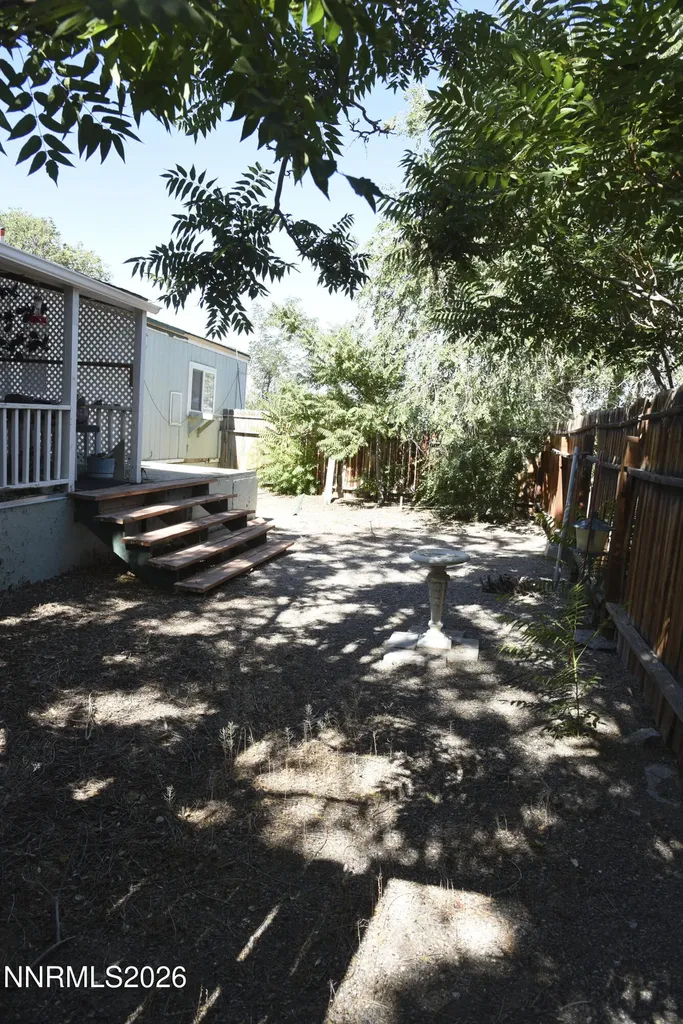 3716 Cypress Silver Springs NV 89429