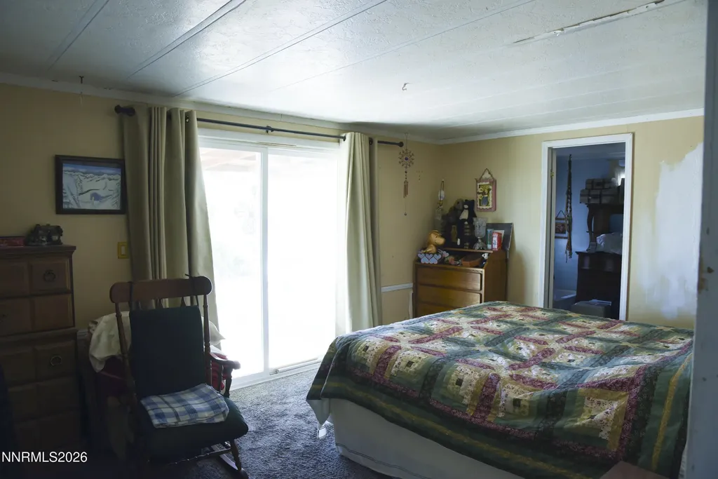 3716 Cypress Silver Springs NV 89429