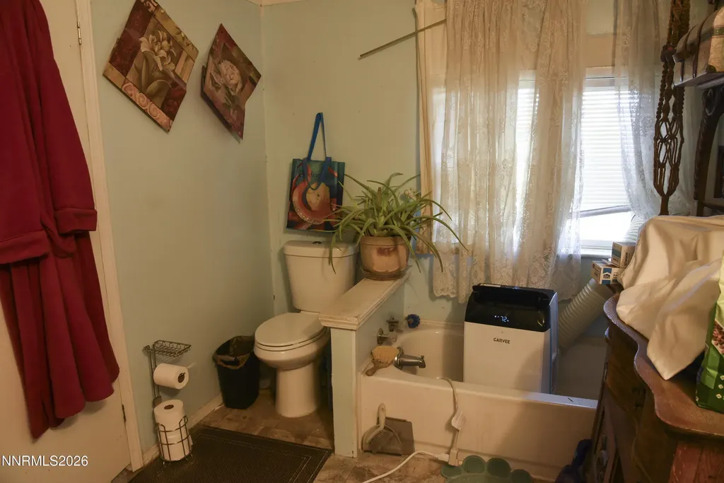 3716 Cypress Silver Springs NV 89429