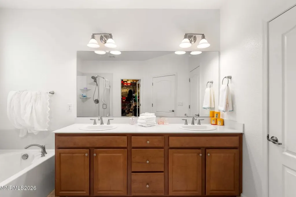 1590 Heavenly View Reno NV 89523