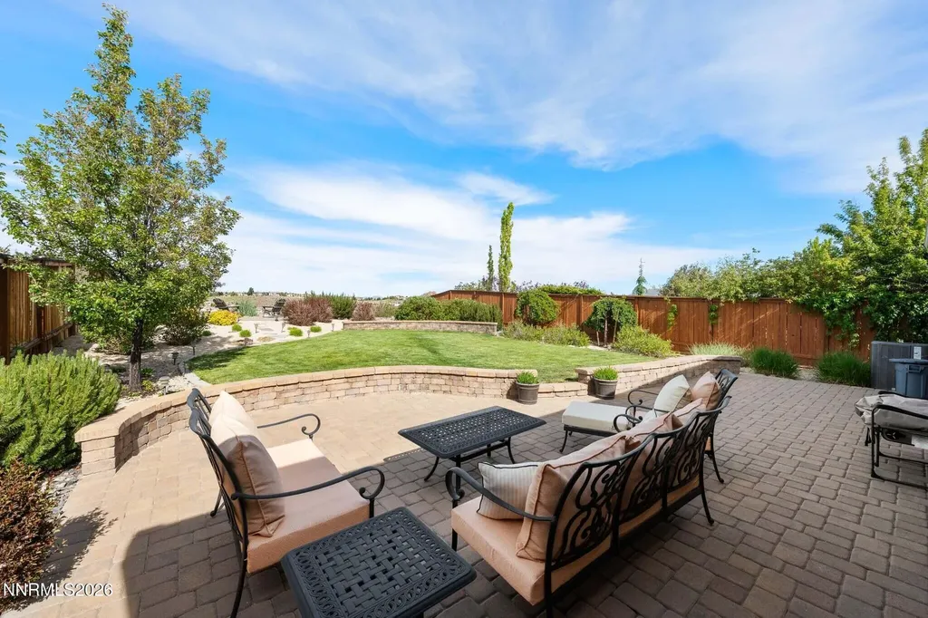 1590 Heavenly View Reno NV 89523