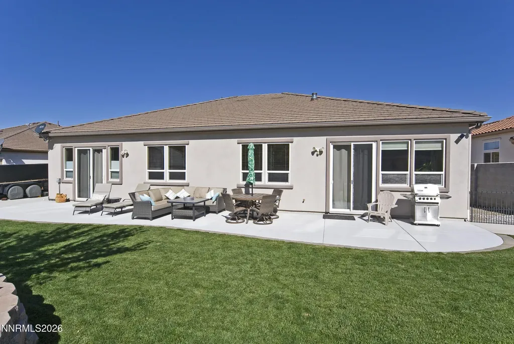 8450 Opal Station Reno NV 89506