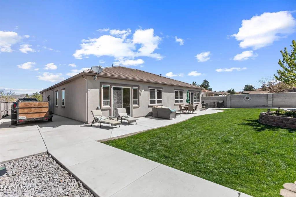 8450 Opal Station Reno NV 89506