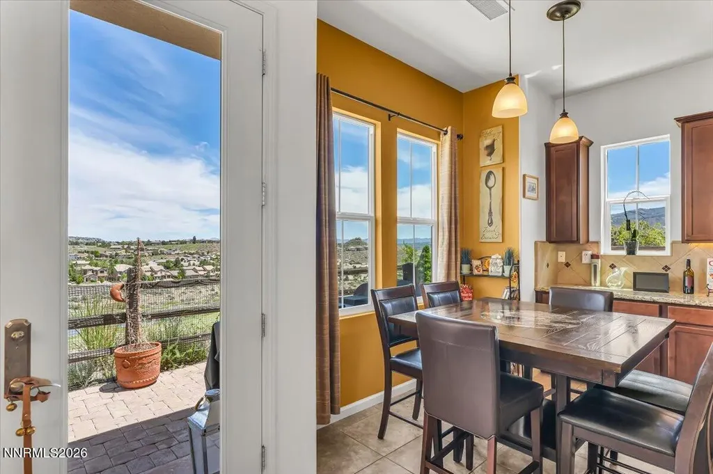 1910 Heavenly View Reno NV 89523