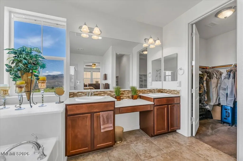 1910 Heavenly View Reno NV 89523
