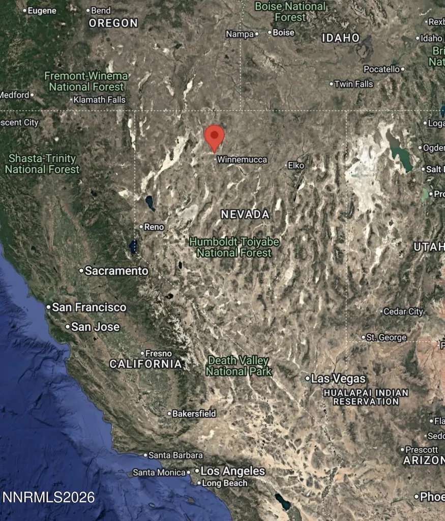 06-0401-08 Sec 5 Twn 37 Rng 38-acres: 631.00 Winnemucca NV 89445
