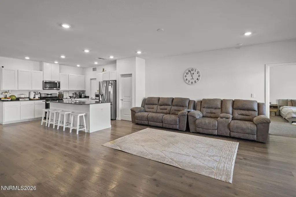 738 Butte Creek Dayton NV 89403