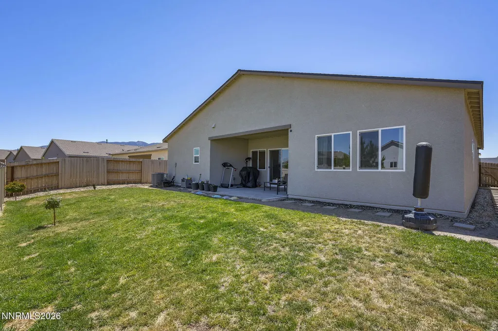 738 Butte Creek Dayton NV 89403