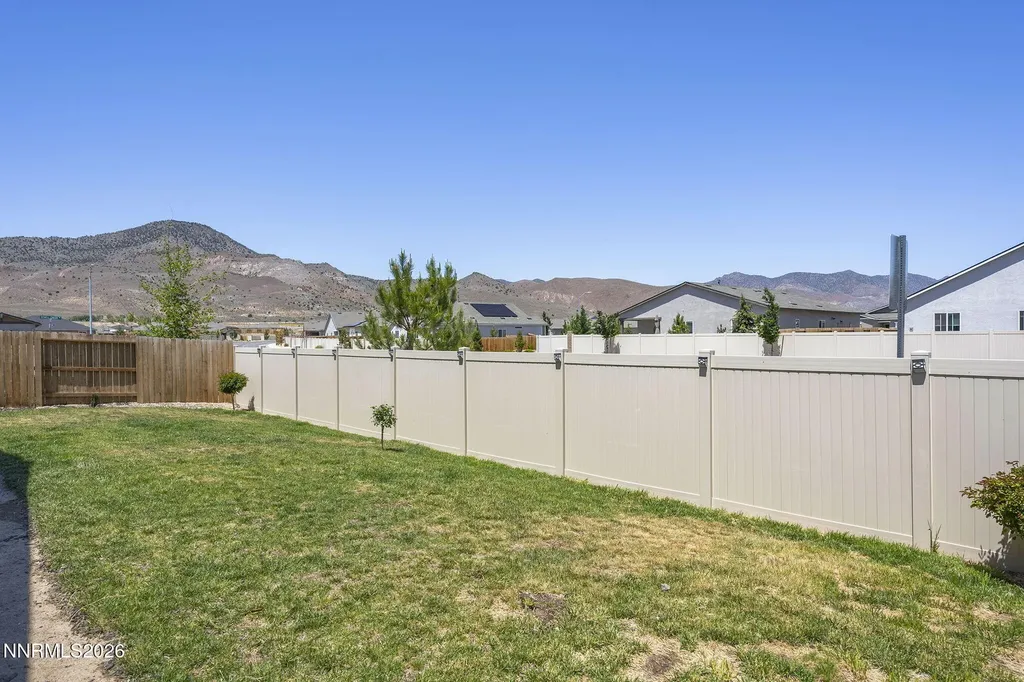 738 Butte Creek Dayton NV 89403