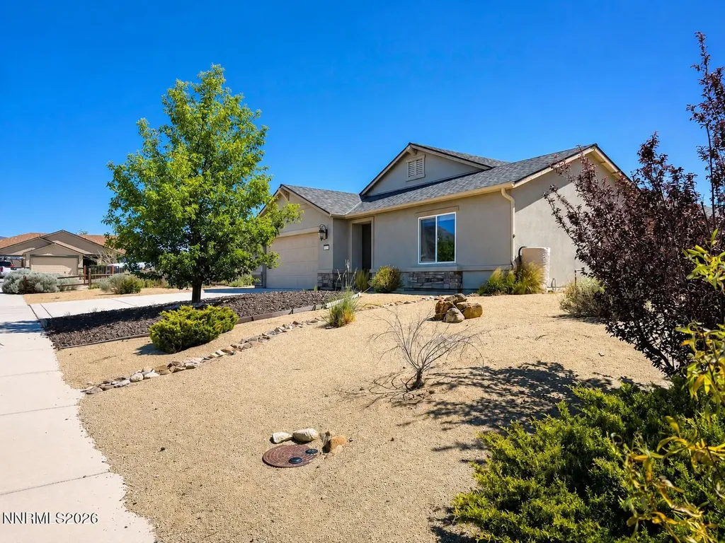 132 Bethpage Dayton NV 89403