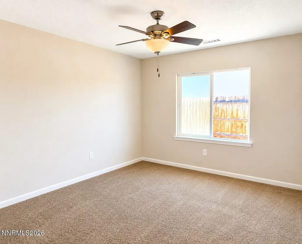 132 Bethpage Dayton NV 89403