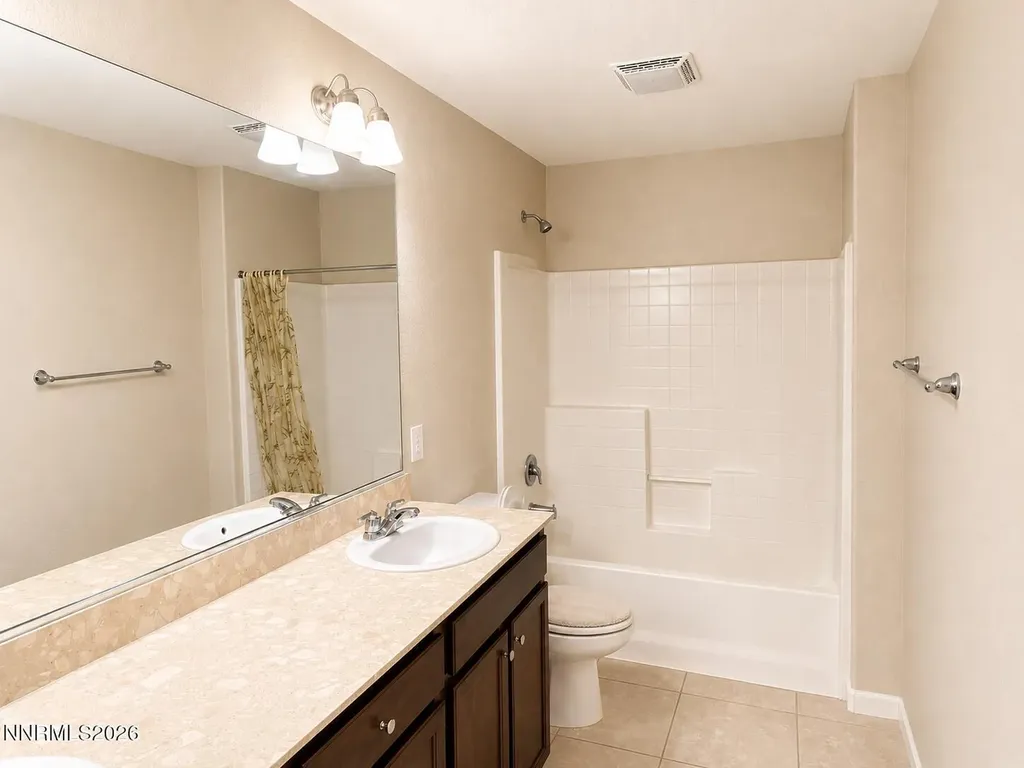 132 Bethpage Dayton NV 89403