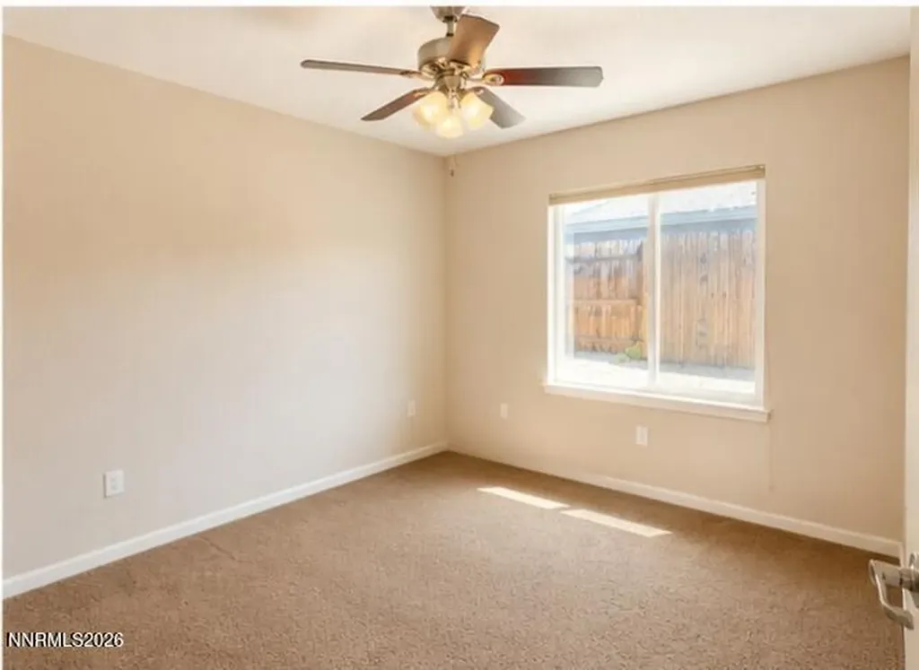 132 Bethpage Dayton NV 89403