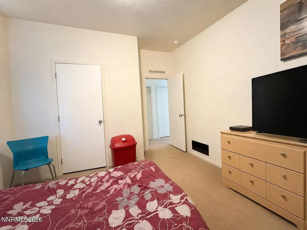 3415 Moon Winnemucca NV 89445