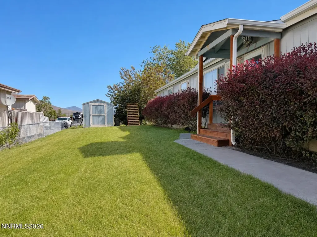 3415 Moon Winnemucca NV 89445