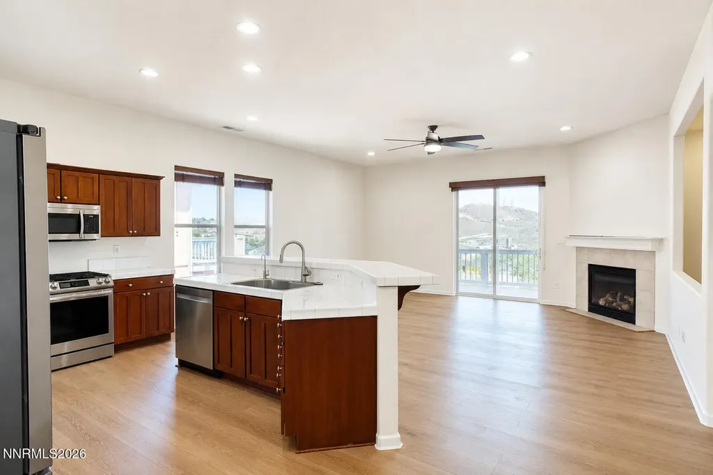5116 Northern Lights Reno NV 89506