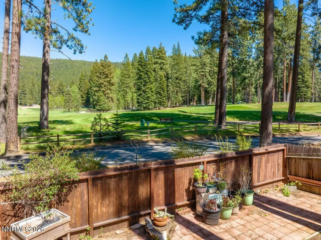17 Golf Links Glenbrook NV 89413