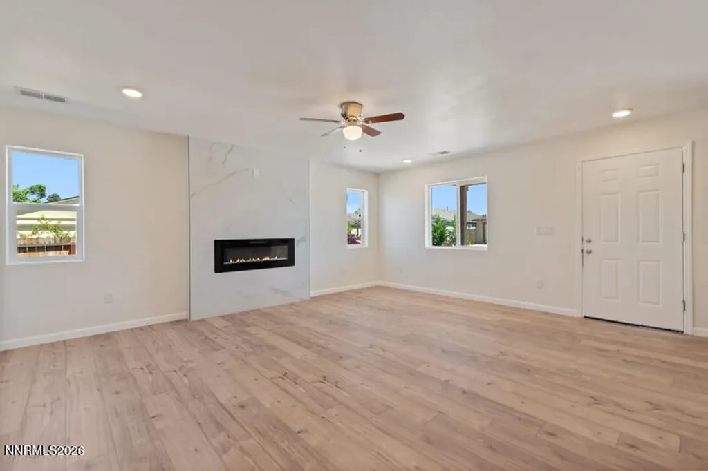 611 Yerington Reno NV 89506