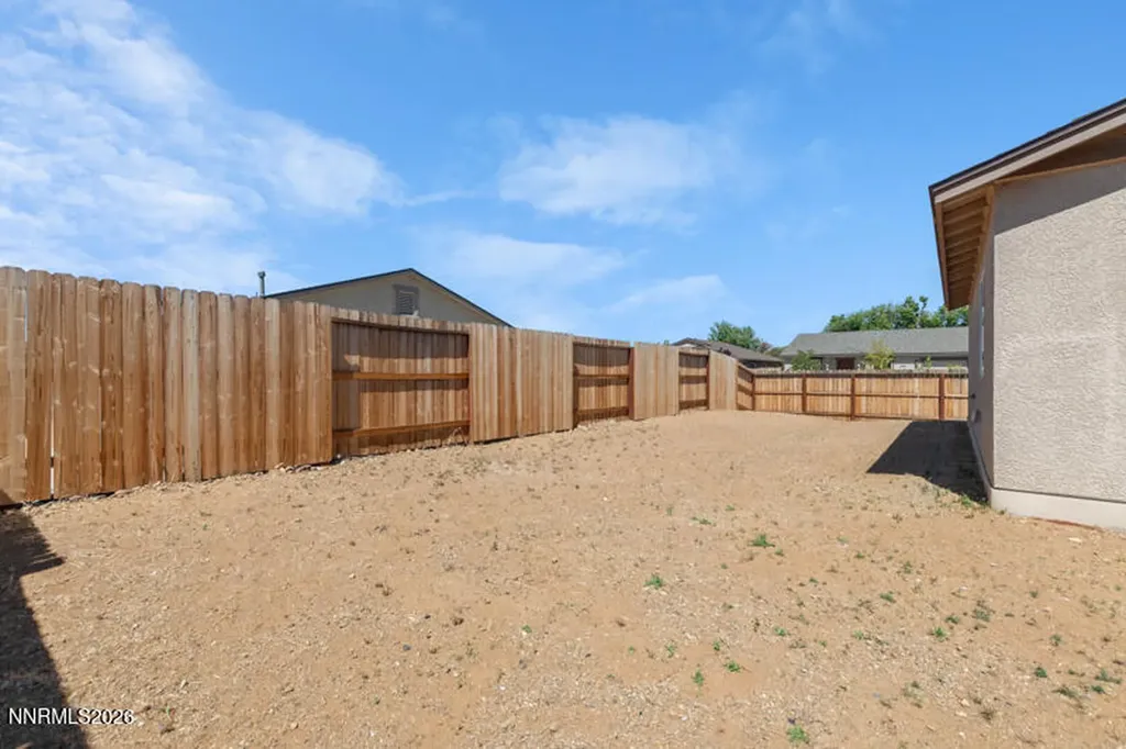 611 Yerington Reno NV 89506