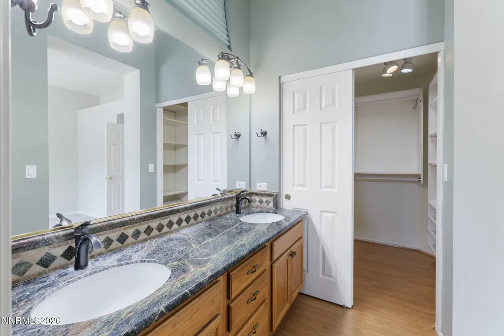 2972 Hot Springs Minden NV 89423