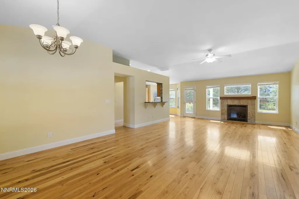 2972 Hot Springs Minden NV 89423