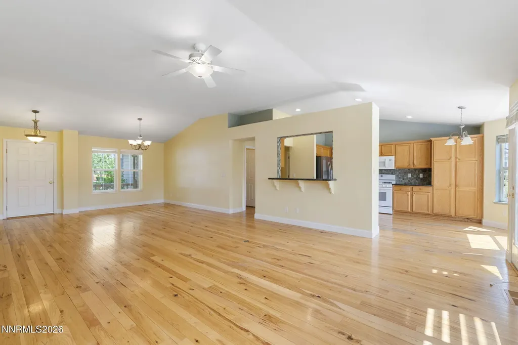 2972 Hot Springs Minden NV 89423