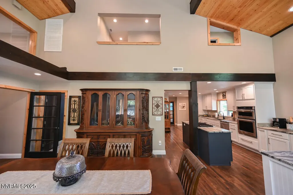 1147 Autumn Hills Gardnerville NV 89460