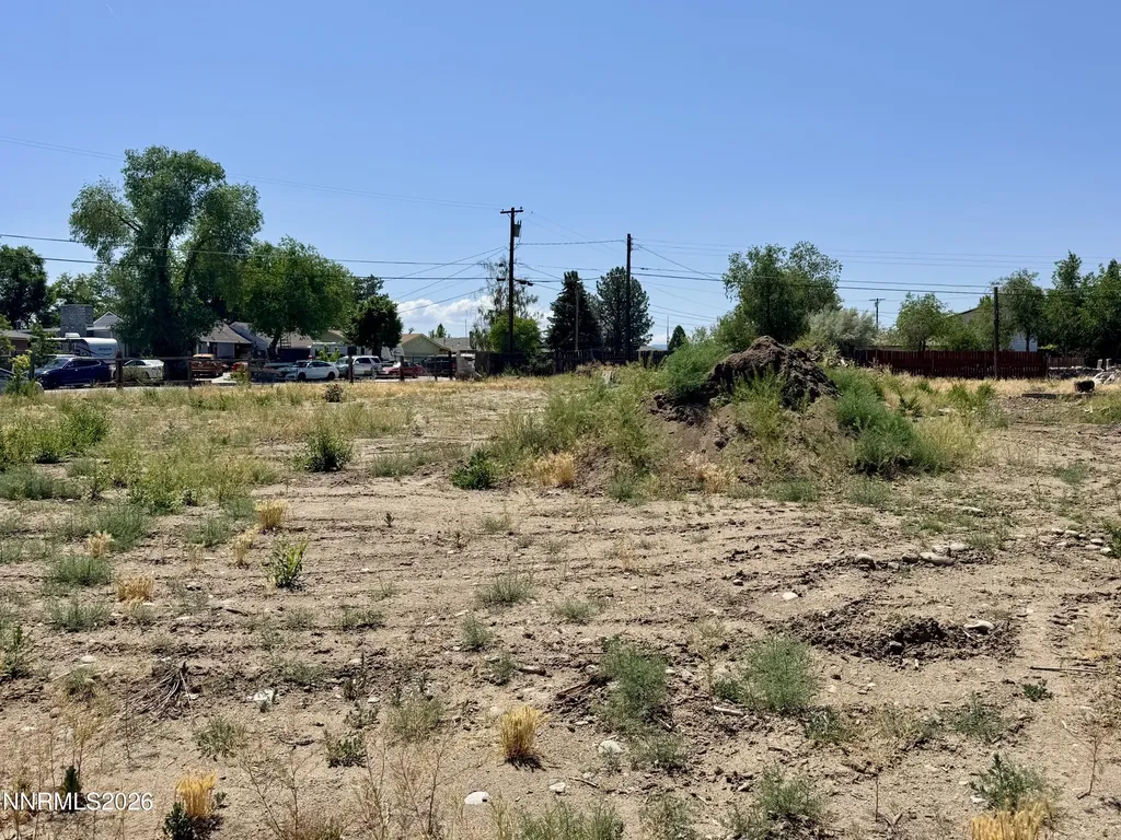 2090 Fife Reno NV 89512